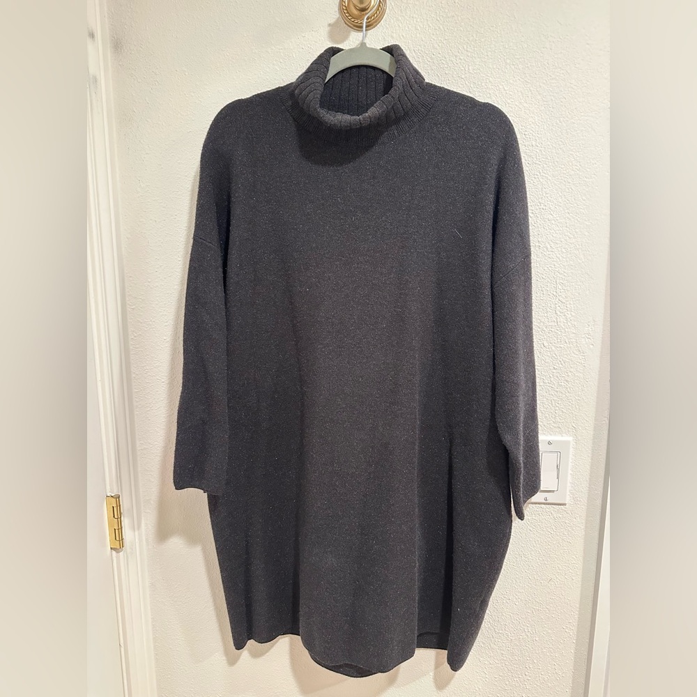 Pomander Place Black Shimmering Turtleneck Sweater